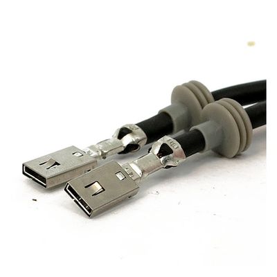 559988-2-c4c32712