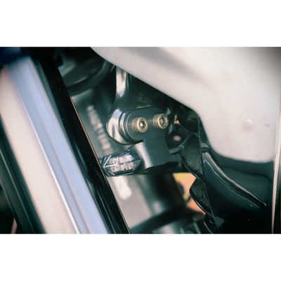 Fästen blinkers fram Cult-Werk svart Softail FXDRS 114 19-20