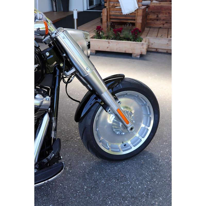 Framskärm Cult-Werk Custom V1 mattsvart
