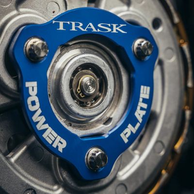 Platta Trask Performance blå anodiserad Softail 18-26