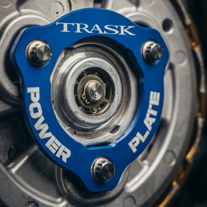 Platta Trask Performance blå anodiserad Softail 18-26