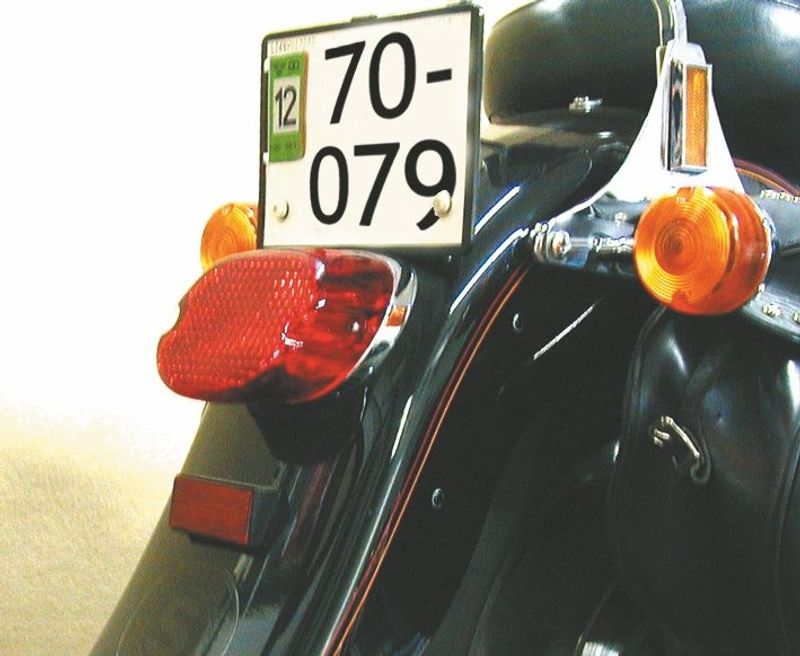 Laydown lens rött glas baklampa FL/FX/XL 73-99 (ej TwinCam)