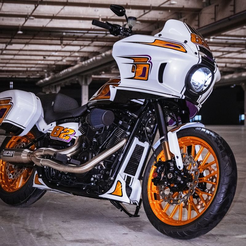 Glas strålkastare Dominator Motorcycles FXRT Softail FXLRST Low Rider ST