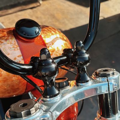 Risers Indian Larry Motorcycles Throwback 2" svart
