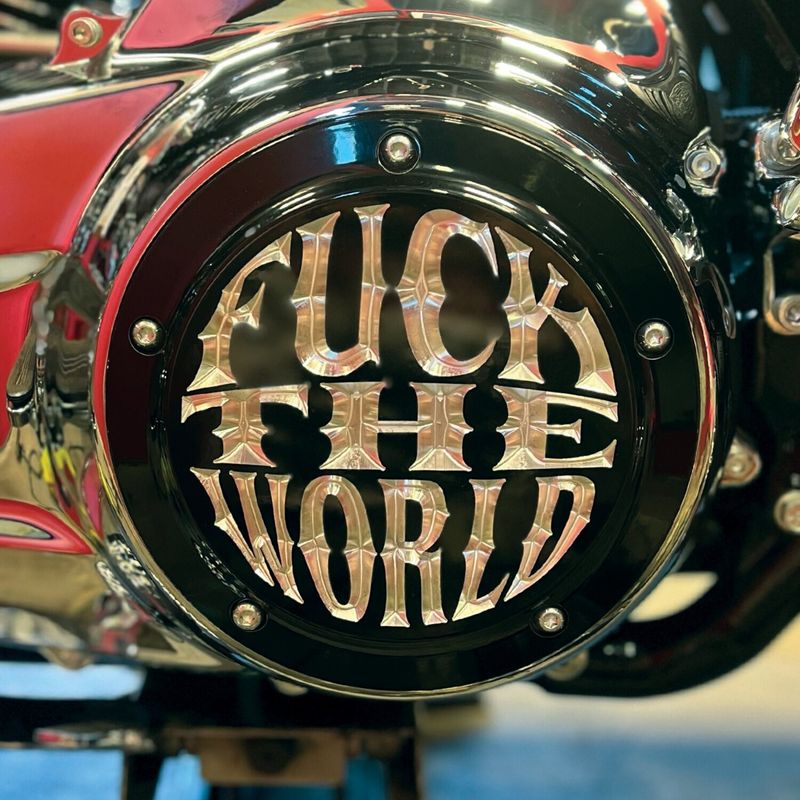 Derbylock Indian Larry Motorcycles FTW blanksvart klar Touring 16-26