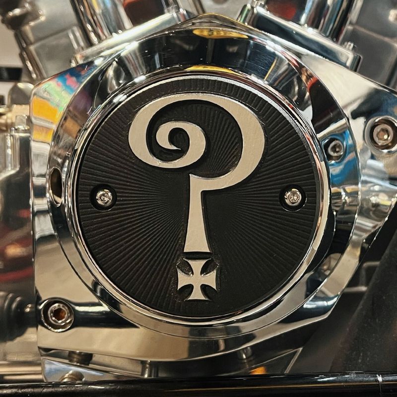 Kåpa Indian Larry Motorcycles Question Mark 2 svart aluminium big Twin 70-99