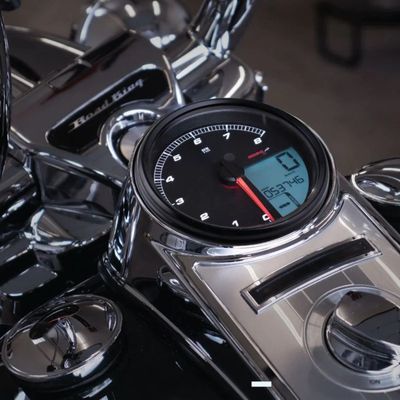 Varvräknare hastighetsmätare Koso HD-05 svart Softail 04-10
