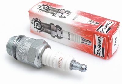 Tändstift Champion D16 Plus koppar 750