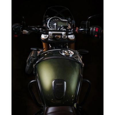 Tankremmar Trip Machine Triumph Scrambler 400/Speed 400 svart