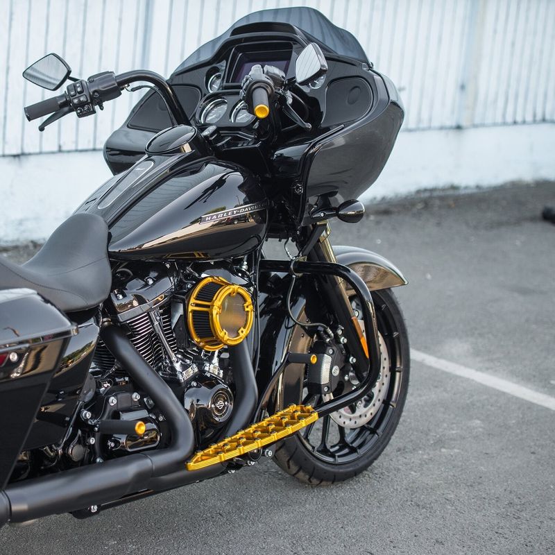 Handtag Arlen Ness räfflad Gen 2 Touring, 25-26 Softail guld