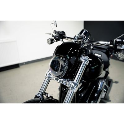 Strålkastare Cult-Werk Cult- Werk Night Rod mattsvart FXBR Breakout 117 25-26