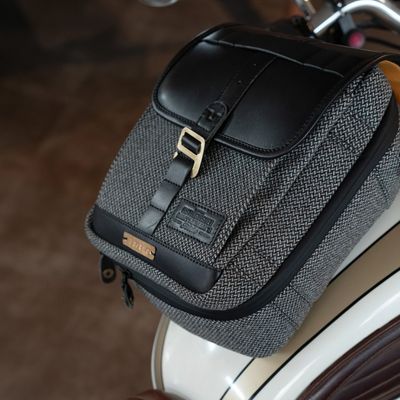 Tankväska Trip Machine x DGR Cartographer svart