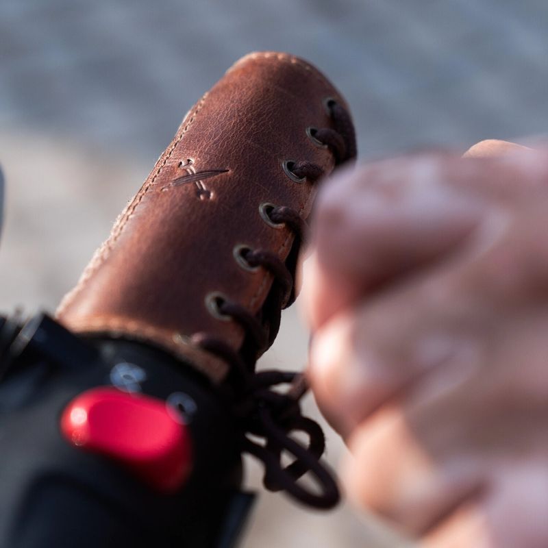 Handtag Trip Machine x DGR Haberdash 10 cm cognac