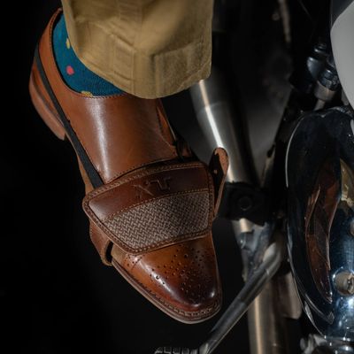 Skoskydd Trip Machine x DGR cognac