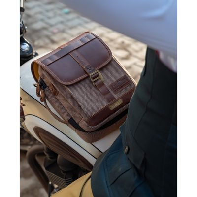 Väskset Trip Machine x DGR cognac