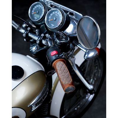 Väskset Trip Machine x DGR cognac