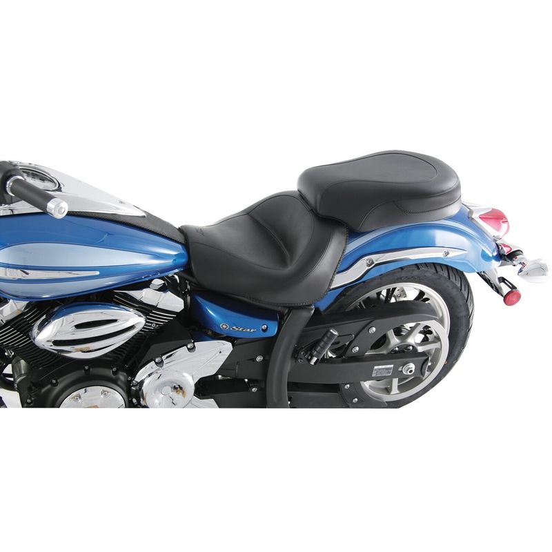 Sadel Mustang 2 bred svart Yamaha V-Star 950 09-17 m.fl.