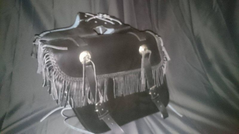Sadelväskor ''Texas'', m. concho läder. 39x28x12, 30 lit
