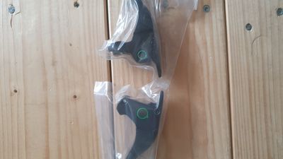 Handtag styre MCS bred V-Rod 06-17