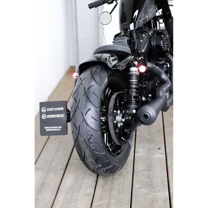 Bakskärm Cult-Werk Low blanksvart XL Sportster 04-22