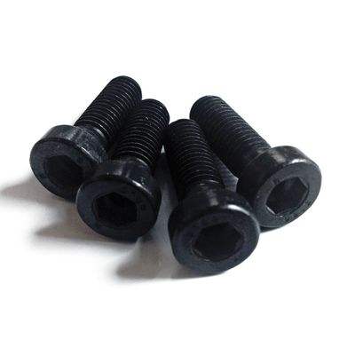 Bultsats skärm fram Cult-Werk svart V-Rod 12-17 (4-pack)