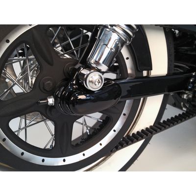 Kåpa hjulaxel bak Cult-Werk blanksvart XL Sportster 04-22 (2-pack)