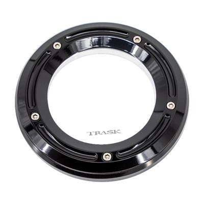 Derbylock Trask Performance Assault blanksvart Touring 16-26