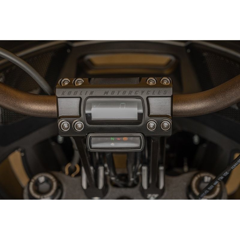 Risers Kodlin Fastback Digital Speedo 10" svart
