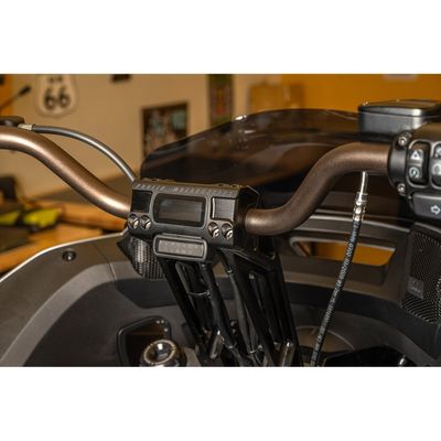 Risers Kodlin Fastback Digital Speedo 10" svart