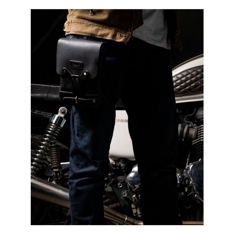 Benväska Trip Machine Thigh bag svart