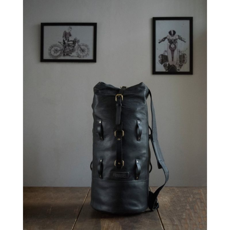 Bag Trip Machine Military duffle svart