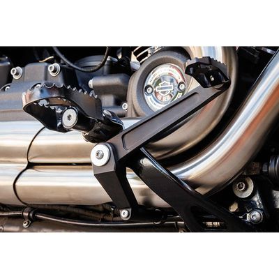 Bromspedal S&S M8 svart Softail with mid controls 18-26