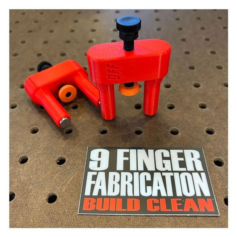 Hållare lyftare 9 Finger Fabrication LLC justerbar Evo Big Twin 84-99