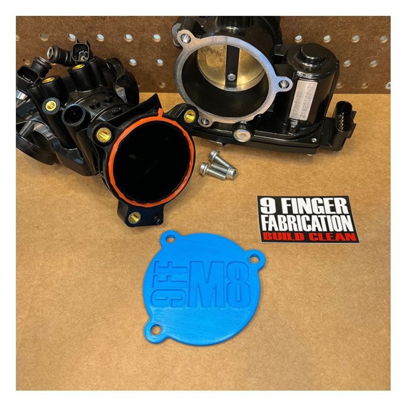 Täcklock insug gasspjällhus 9 Finger Fabrication LLC M8 Softail 18-24