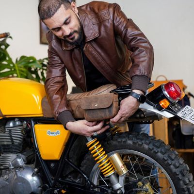 Väska Trip Machine Sidekick Moto Pouch mocka