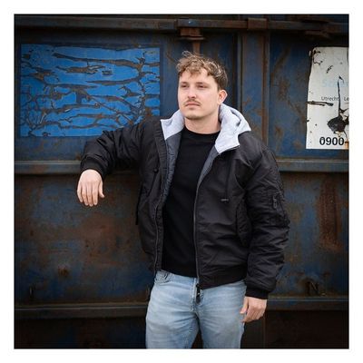 Jacka Army Surplus MA-1 Bomber stl S svart