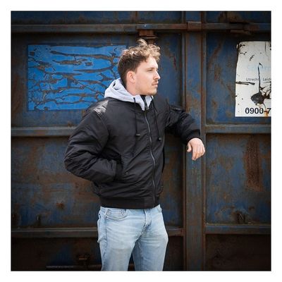 Jacka Army Surplus MA-1 Bomber stl S svart
