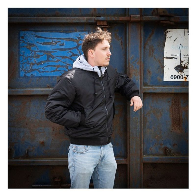 Jacka Army Surplus MA-1 Bomber stl S svart