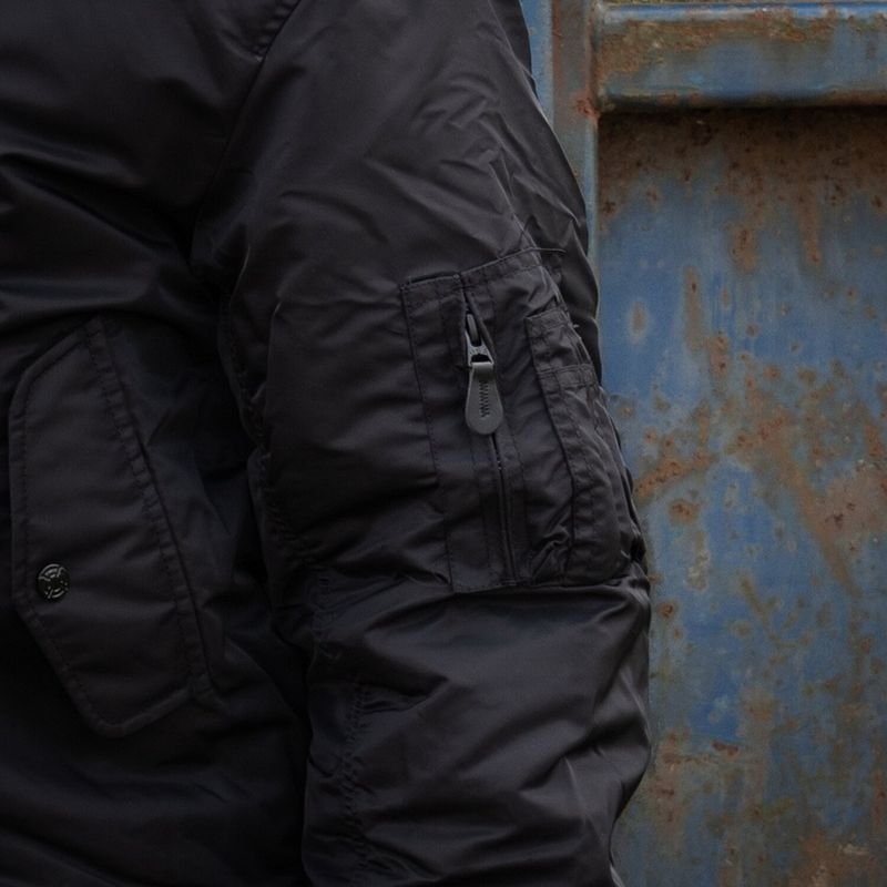 Jacka Army Surplus MA-1 Bomber stl S svart