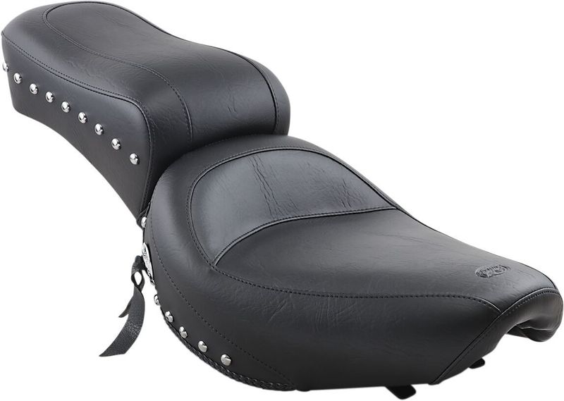 Sadel Mustang Studded 2 H-D 58-84