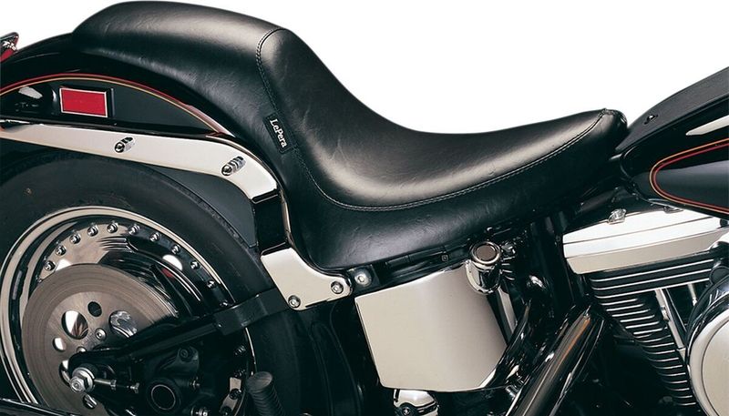 Sadel Le Pera Silhouette Softail with up to 150mm rear