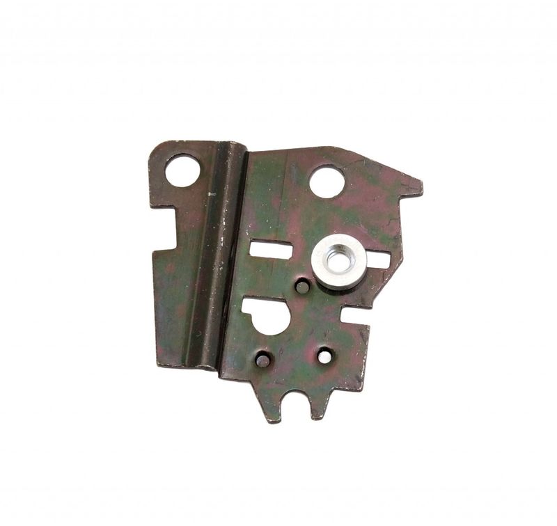 Harley-Davidson Bracket,Lwr,Rh,Switch Oem: 70376-96