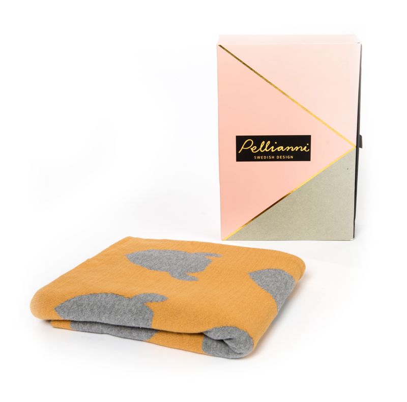 Knitted organic blanket mustard/gray