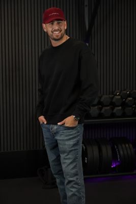 LWN BLACK OVERSIZE SWEATSHIRT
