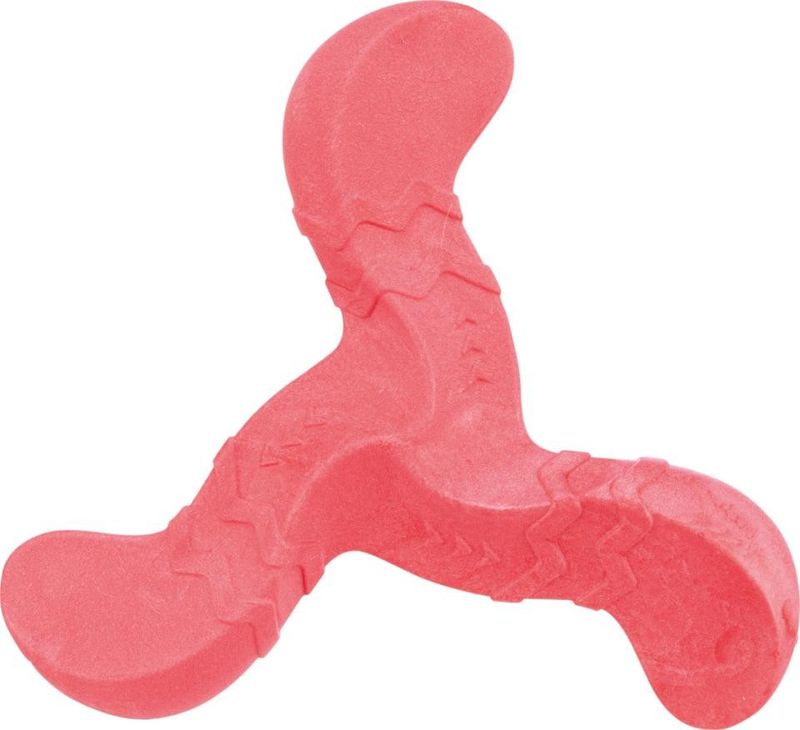 Boomerang, TPR, 17 cm - Boomerang i TPR (termoplastisk gummi) er et holdbart og sjovt legetøj til hunde. Den er fleksibel, let at gribe og stimulerer hundens tyggelyst samt tandkød.