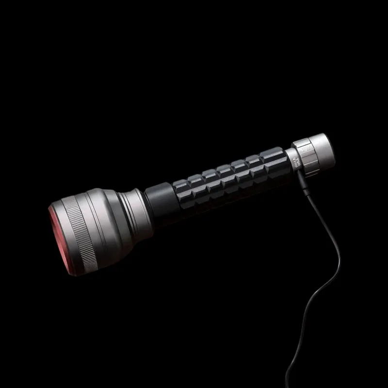 SwissTech Toll -taskulamppu 1000 lm