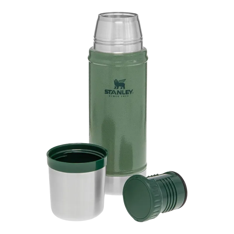 Stanley The Legendary Classic Bottle Hammertone Green 0,59 L