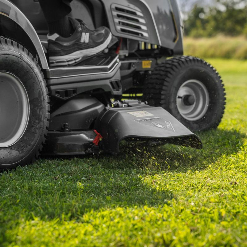 Premium TTS108H åkgråsklippare 4-takt