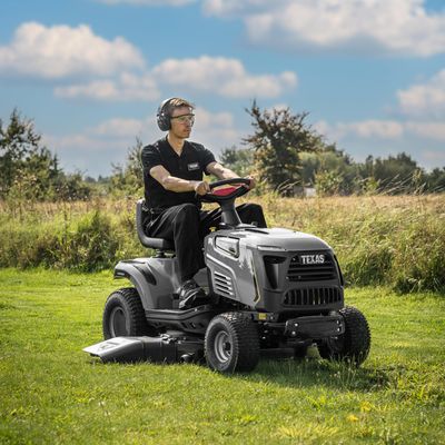 Premium TTS108H åkgråsklippare 4-takt