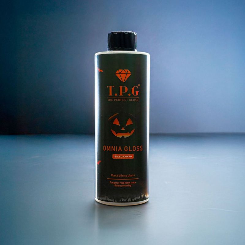 Schampo | Halloween Edition - Omnia Gloss 500ml